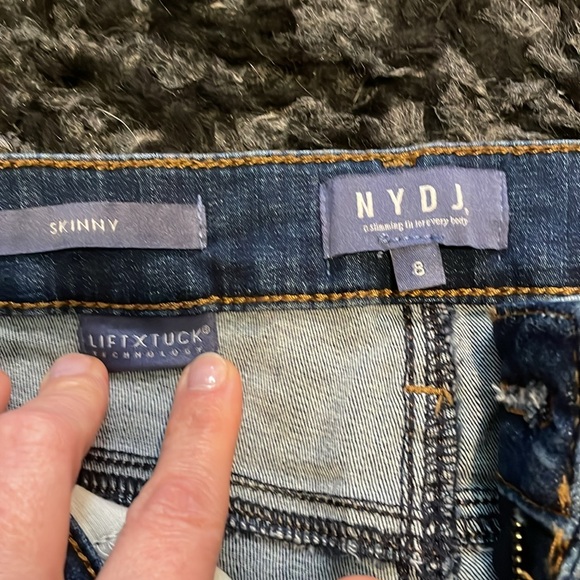 NYDJ Skinny Jeans Size 8 Slimming Lift Tuck - Picture 2 of 6